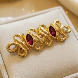 Swarovski Vintage 1980s 1990s  Brooch With Red Crystals